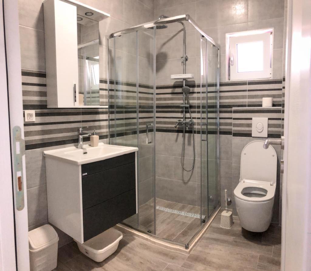 Apartmani Cupara Tivat Zewnętrze zdjęcie