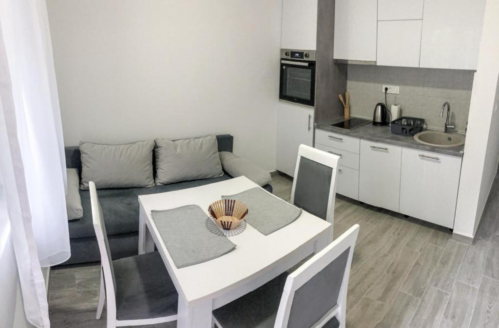 Apartmani Cupara Tivat Zewnętrze zdjęcie